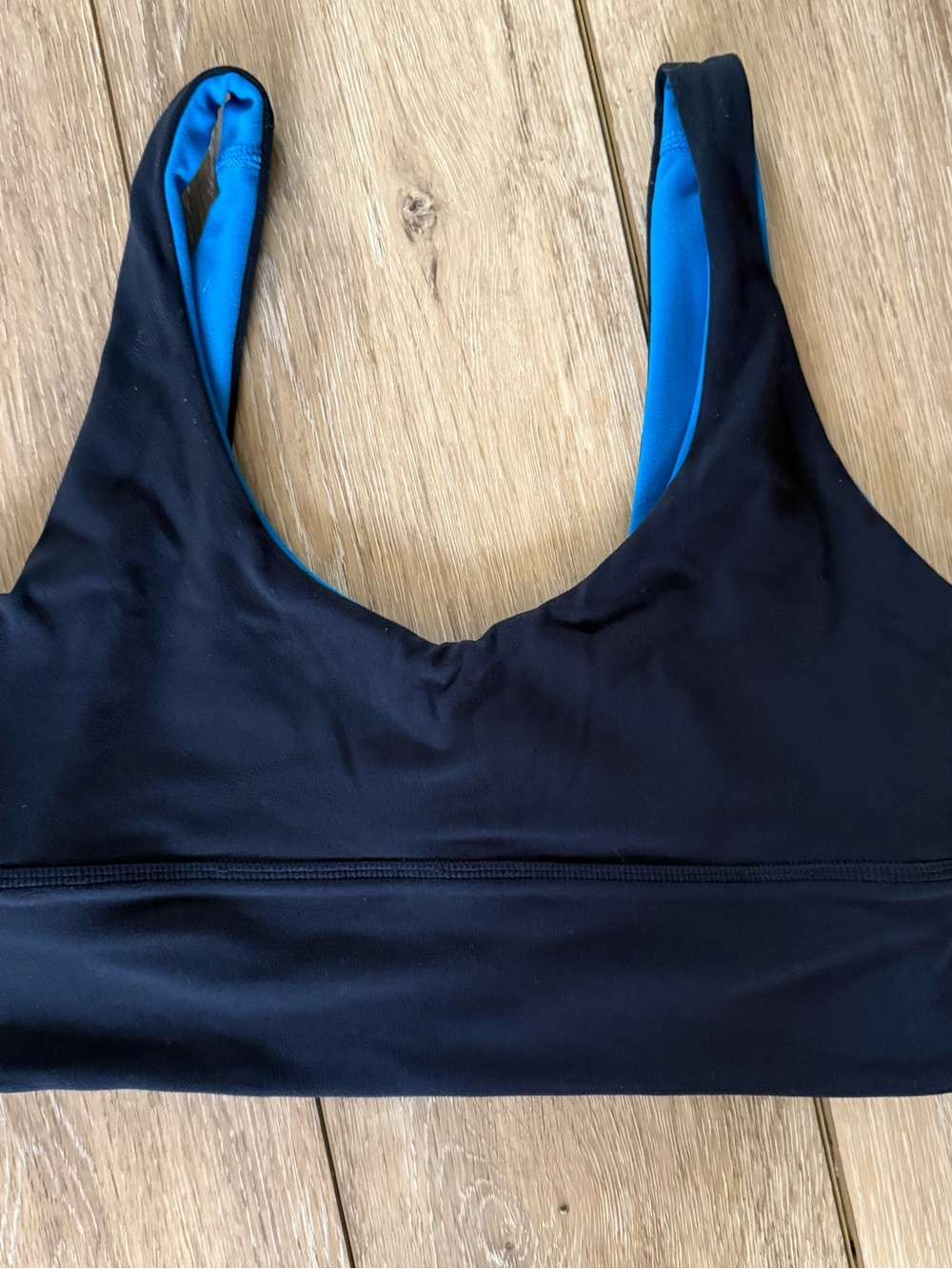 Lululemon align reversible dark blue sport bra - Picture 3 of 3